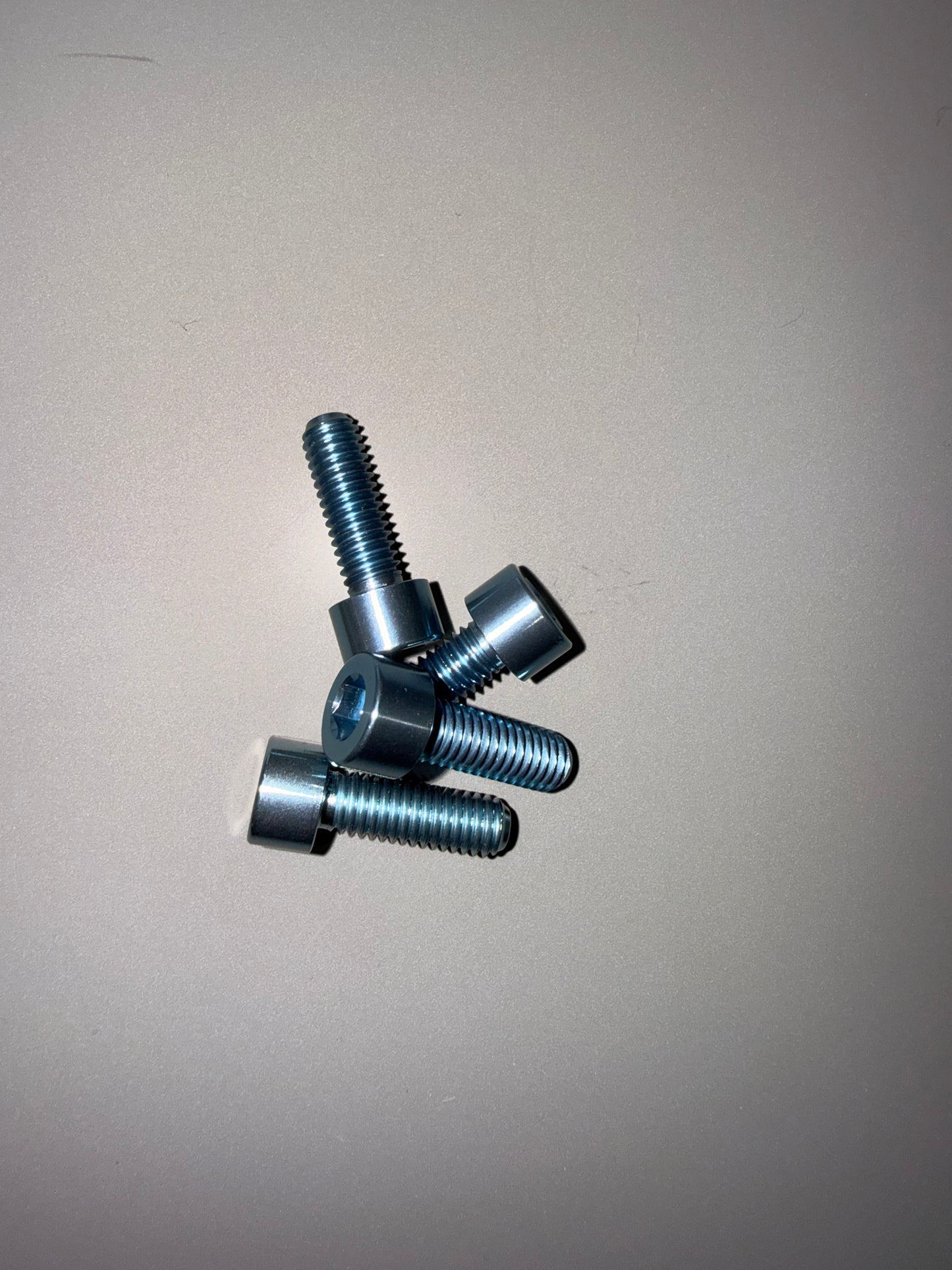 surron handlebar clamp bolts